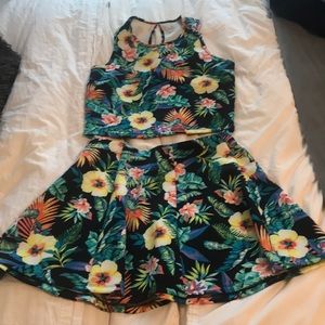 Two Piece Hawaiian Print Set